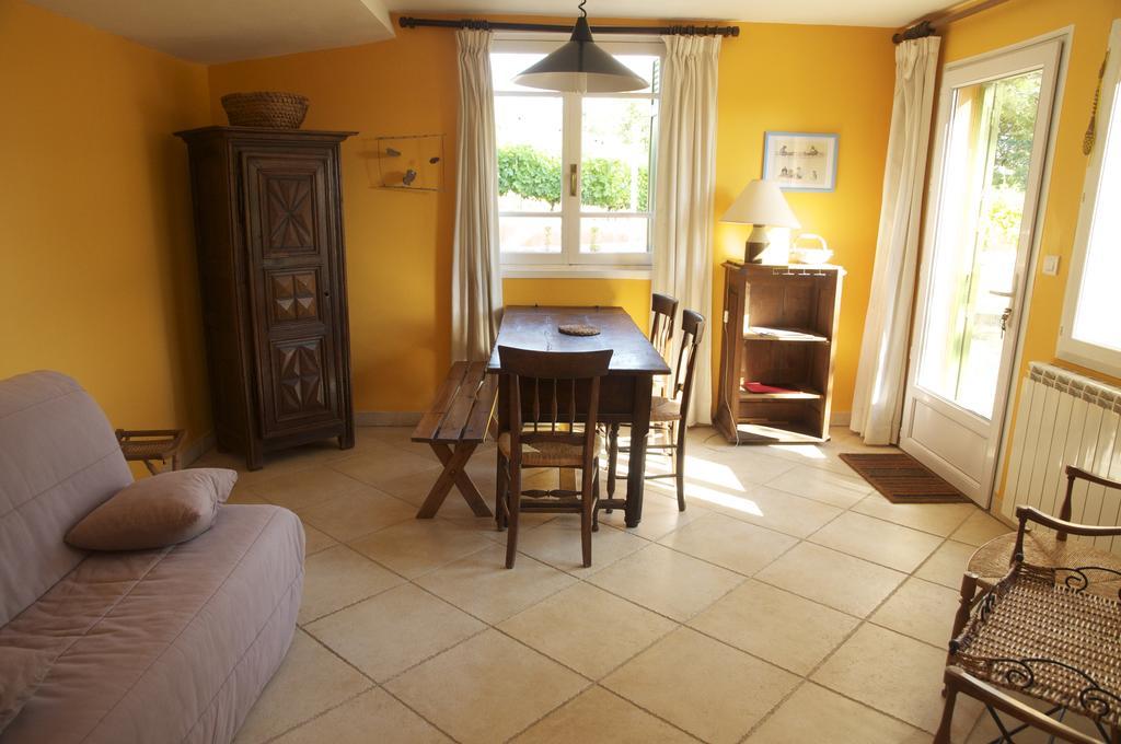 Le Petit Bacalan Villa Mormoiron Room photo